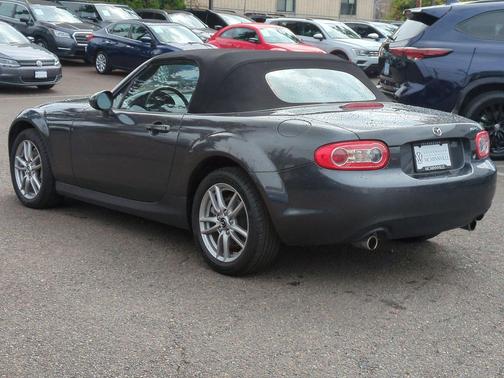 2015 Mazda MX-5 Miata Sport