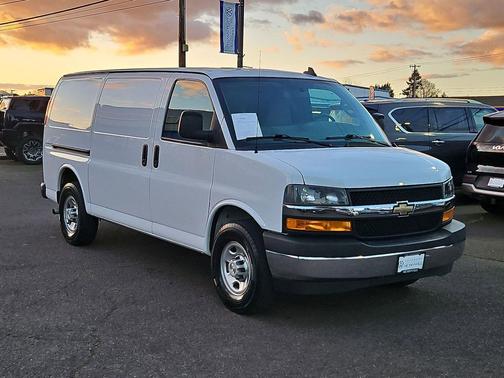 2018 Chevrolet Express 2500 Work Van