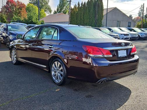 2011 Toyota Avalon Base
