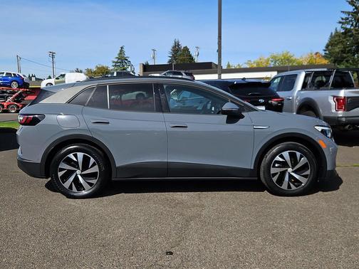Pure Gray 2024 Volkswagen ID.4 Pro