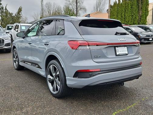 2024 Audi Q4 e-tron Premium 50 quattro