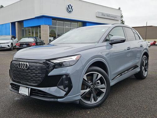 2024 Audi Q4 e-tron Premium 50 quattro