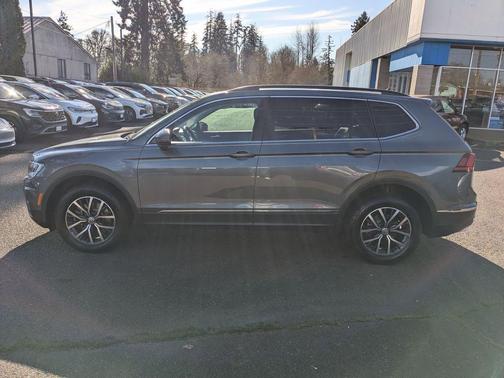 2020 Volkswagen Tiguan 2.0T SE 4MOTION