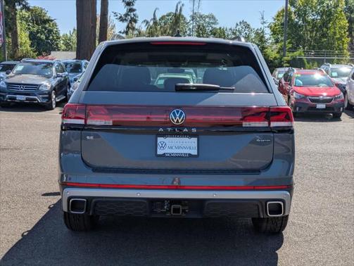 2025 Volkswagen Atlas 2.0T Peak Edition