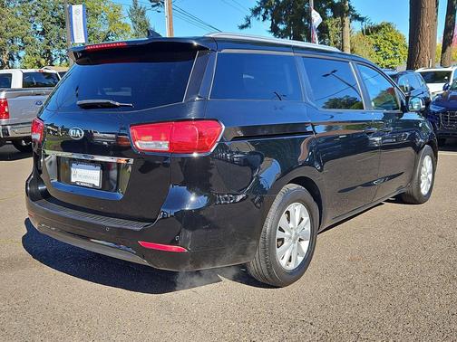 2016 Kia Sedona LX