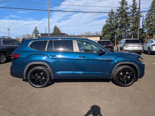 2023 Volkswagen Atlas 3.6L SEL