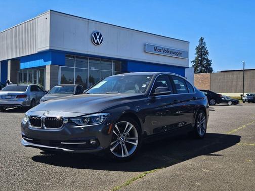 Mineral Gray Metallic 2018 BMW 330 xDrive