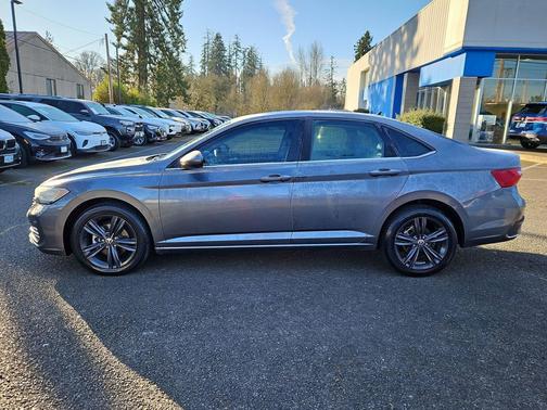 2022 Volkswagen Jetta 1.5T SE