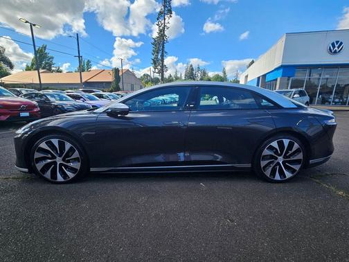 Quantum Gray Metallic 2023 Lucid Air Grand Touring