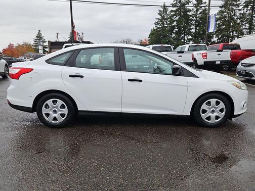 2012 Ford Focus S