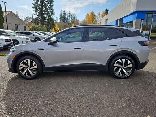 2023 Volkswagen ID.4 Pro