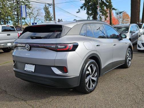 2023 Volkswagen ID.4 Pro