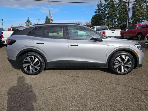 2023 Volkswagen ID.4 Pro