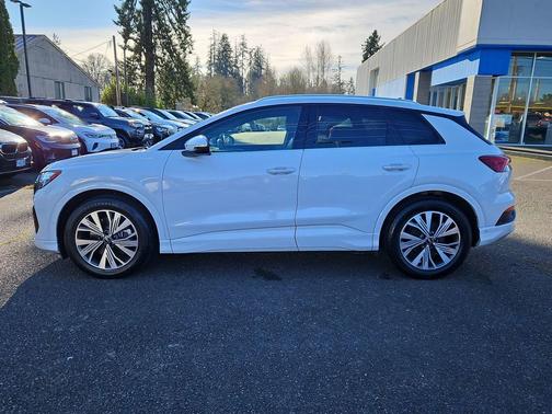 2023 Audi Q4 e-tron Premium Plus 40 RWD