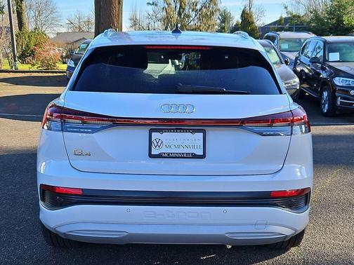 2023 Audi Q4 e-tron Premium Plus 40 RWD