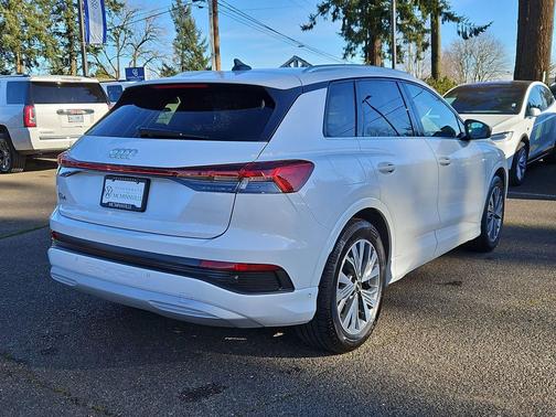 2023 Audi Q4 e-tron Premium Plus 40 RWD