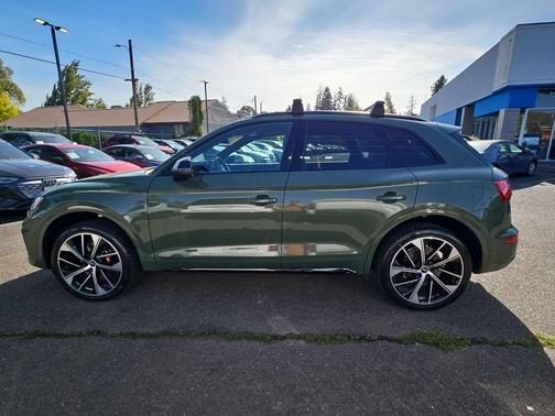 District Green Metallic 2023 Audi SQ5 3.0T Premium Plus