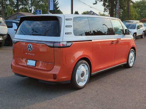 2025 Volkswagen ID. Buzz 1st Edition with 4MOTION