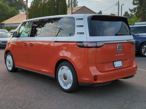 2025 Volkswagen ID. Buzz 1st Edition with 4MOTION