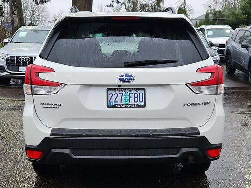 2020 Subaru Forester Premium