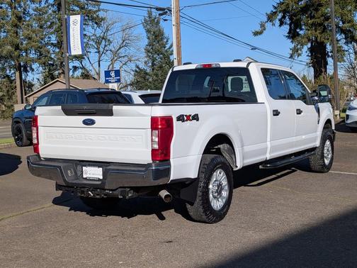 2022 Ford F-350 XLT