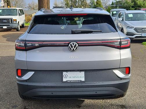 2025 Volkswagen ID.4 Pro