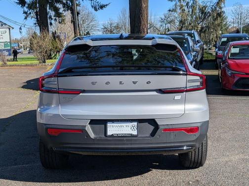 2023 Volvo C40 Recharge Pure Electric Twin Plus