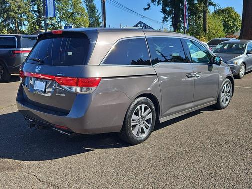 2015 Honda Odyssey Touring