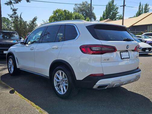 Alpine White 2019 BMW X5 xDrive40i