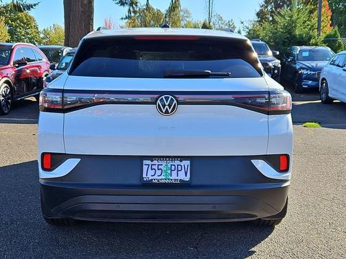 2023 Volkswagen ID.4 Pro