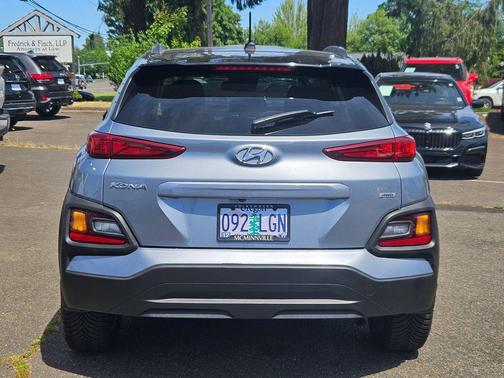 Sonic Silver w/Black Roof 2019 Hyundai KONA SEL