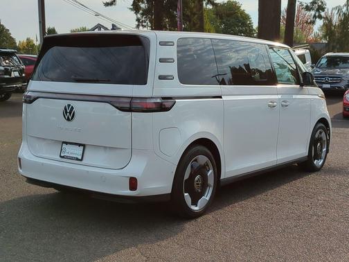 2025 Volkswagen ID. Buzz Pro S