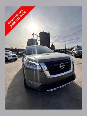 2024 Nissan Pathfinder Platinum