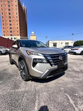 2024 Nissan Rogue SL