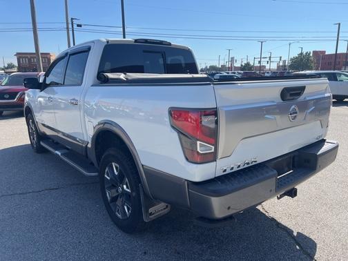 2021 Nissan Titan Platinum Reserve