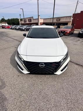 2025 Nissan Altima SR