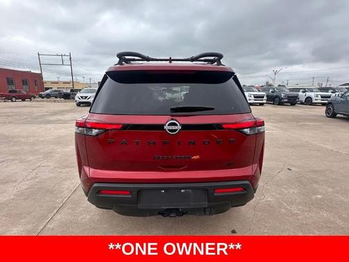 Scarlet Ember 2024 Nissan Pathfinder Rock Creek