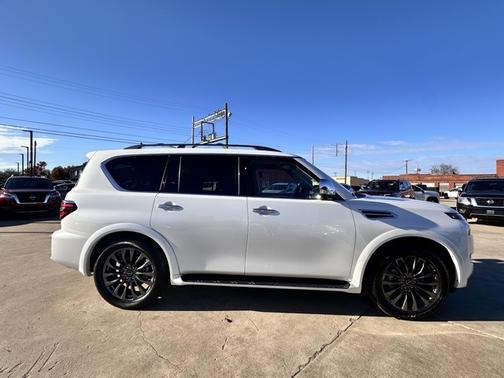 2024 Nissan Armada Platinum