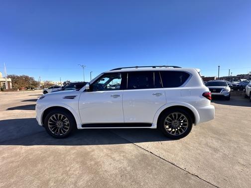 2024 Nissan Armada Platinum