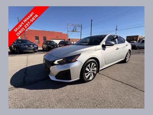 Brilliant Silver Metallic 2023 Nissan Altima 2.5 S