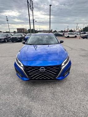 2025 Nissan Altima SR