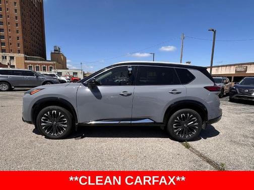 Boulder Gray Metallic 2024 Nissan Rogue Platinum