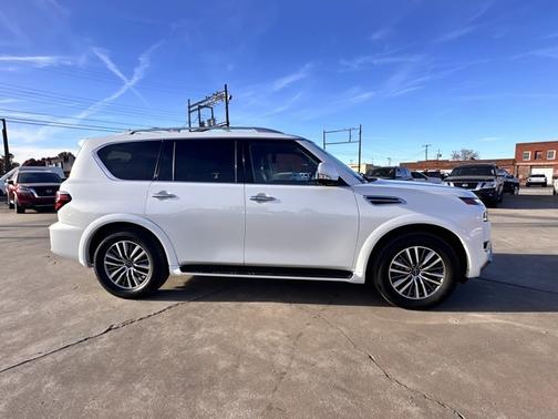 2024 Nissan Armada SL
