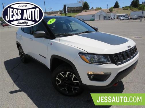 Photo 1 of 31 of 2020 Jeep Compass Trailhawk