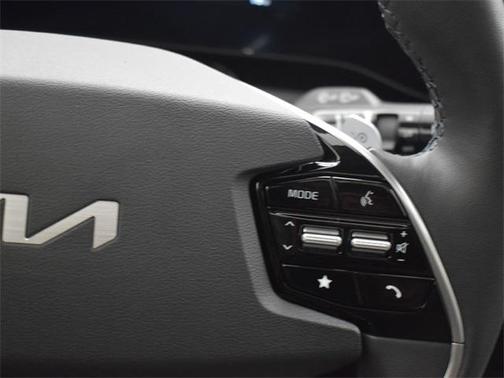 2023 Kia Niro EV Wave