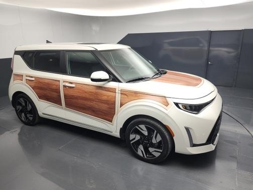 2025 Kia Soul GT-Line
