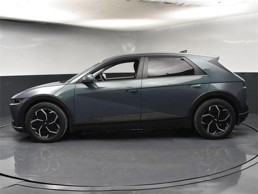 2023 Hyundai IONIQ 5 SE