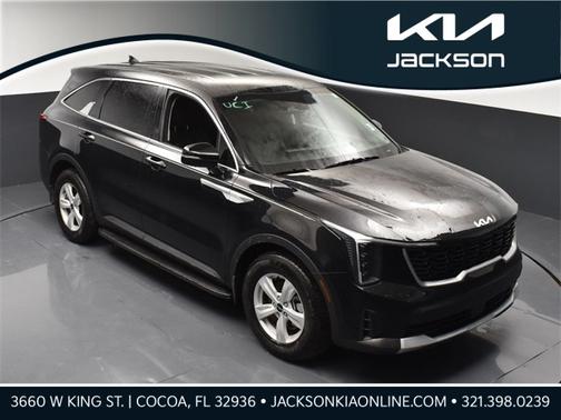 2025 Kia Sorento LX
