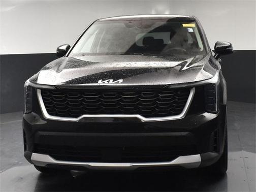2025 Kia Sorento LX