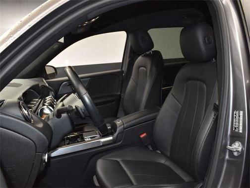 2020 Mercedes-Benz GLB 250 Base